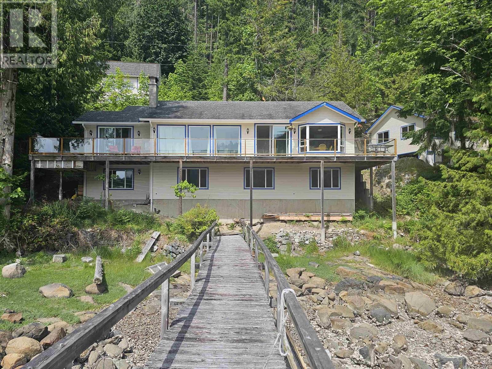 5338 Daniel Road, Garden Bay, British Columbia  V0N 1S1 - Photo 23 - R3011007