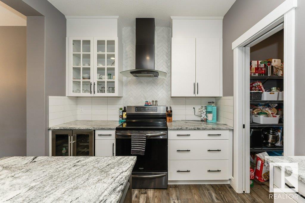 Property at 14 COPPERHAVEN DR image 3