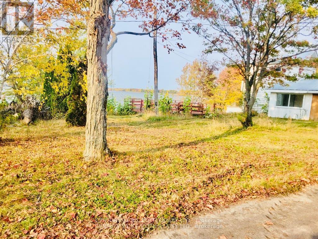 270 Pierre Road, West Nipissing (Sturgeon Falls), Ontario  P2B 2W8 - Photo 12 - X12251814