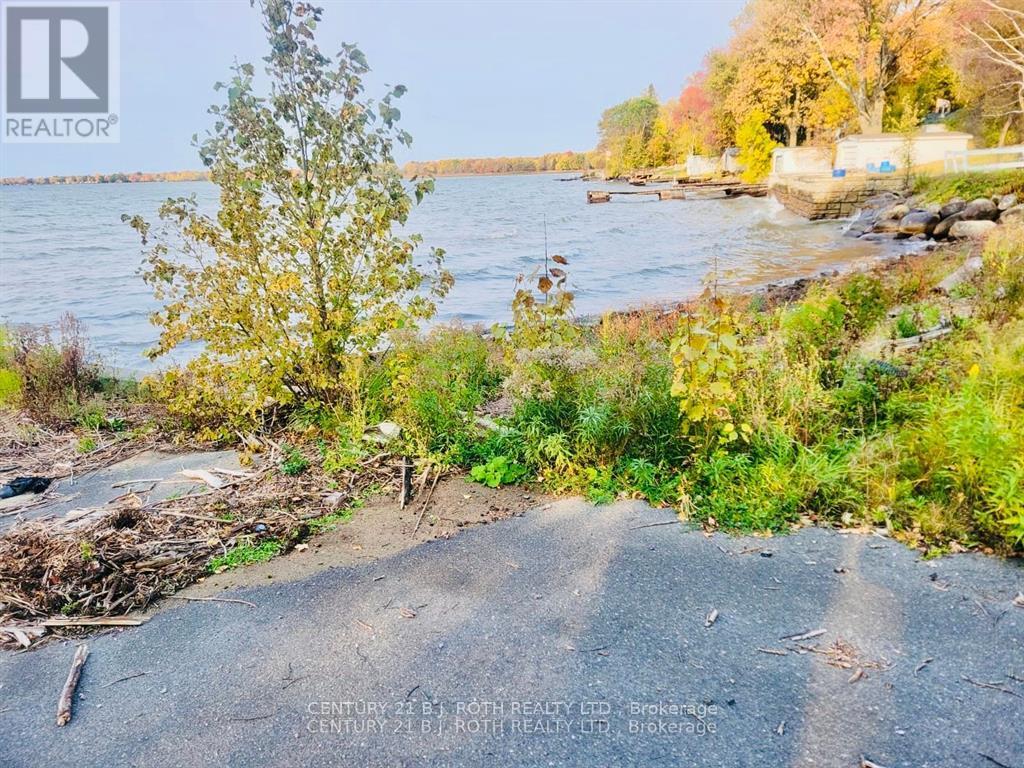 270 Pierre Road, West Nipissing (Sturgeon Falls), Ontario  P2B 2W8 - Photo 4 - X12251814