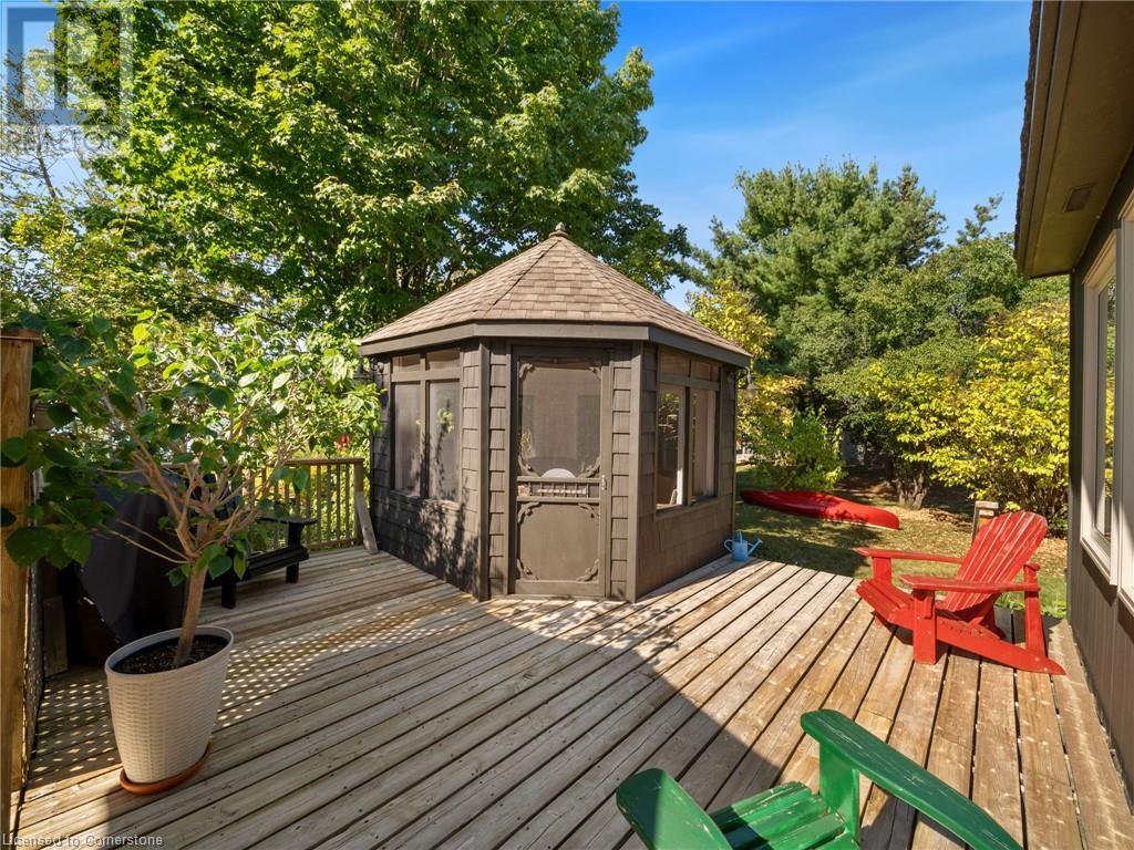 Property at 6 PETHERWIN Place image 2