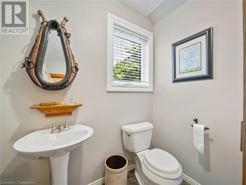 Property at 6 PETHERWIN Place image 5