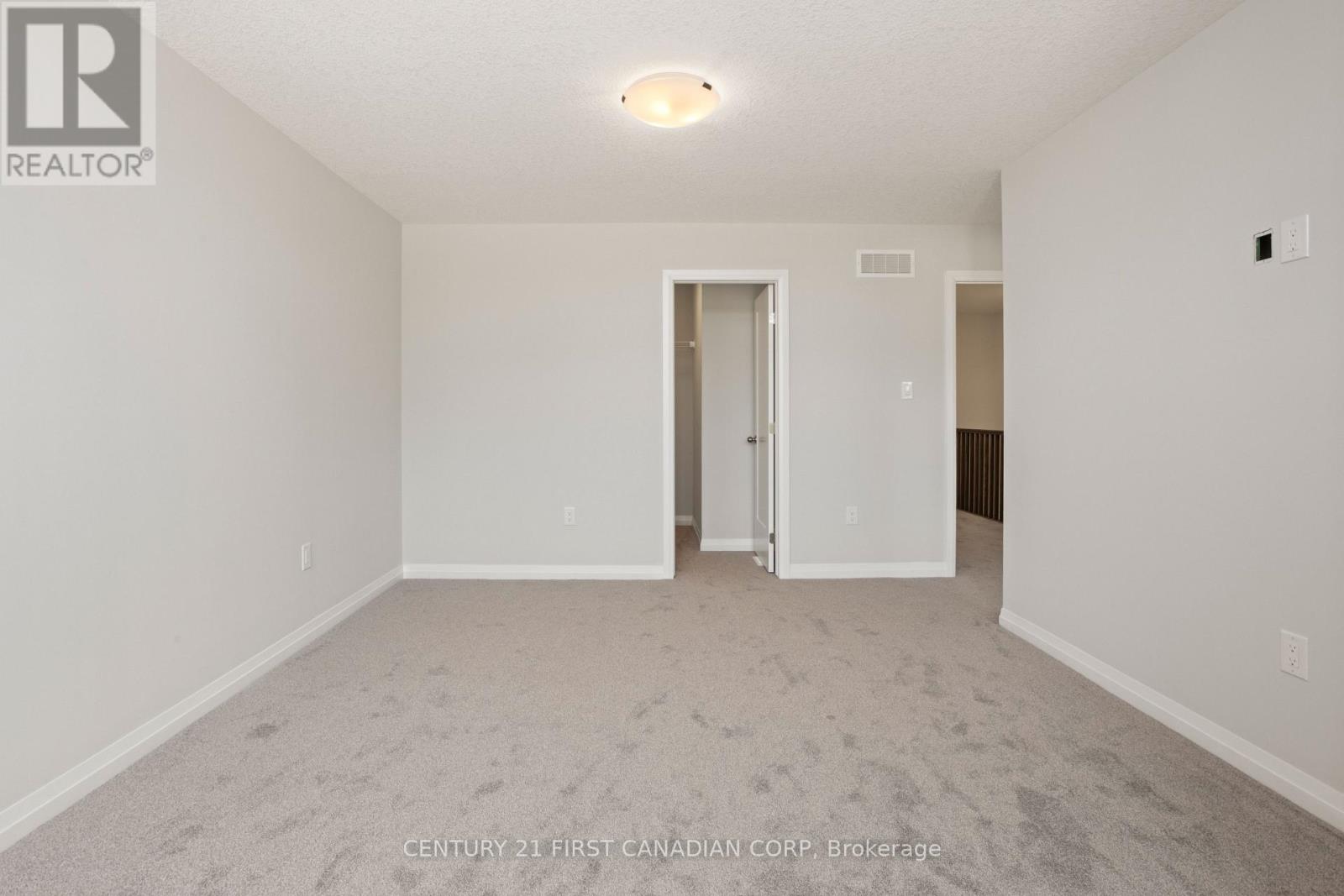 6941 Heathwoods Avenue, London South, Ontario  N6P 1H3 - Photo 13 - X12203563