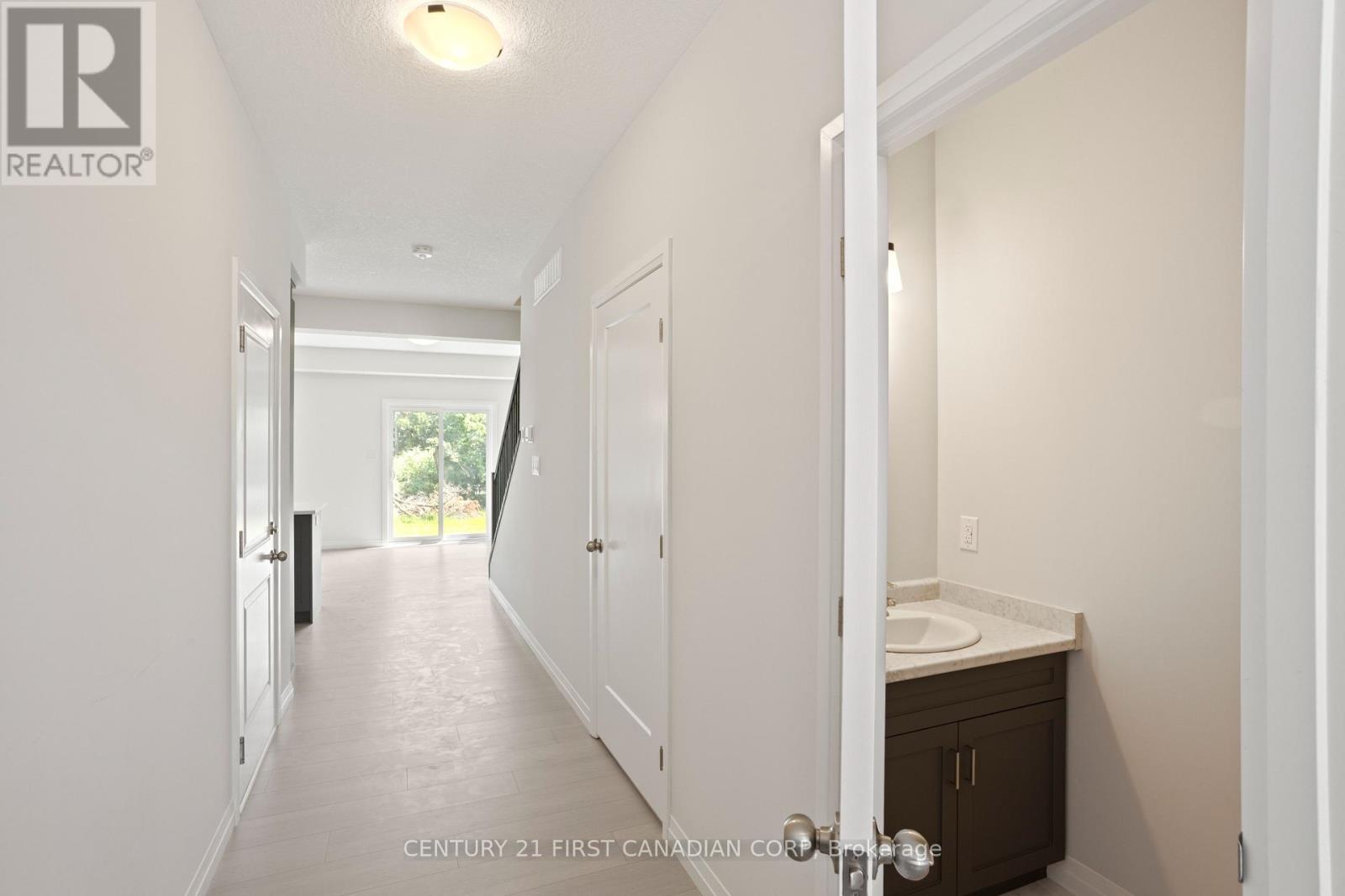 Property at 6985 HEATHWOODS AVENUE image 4
