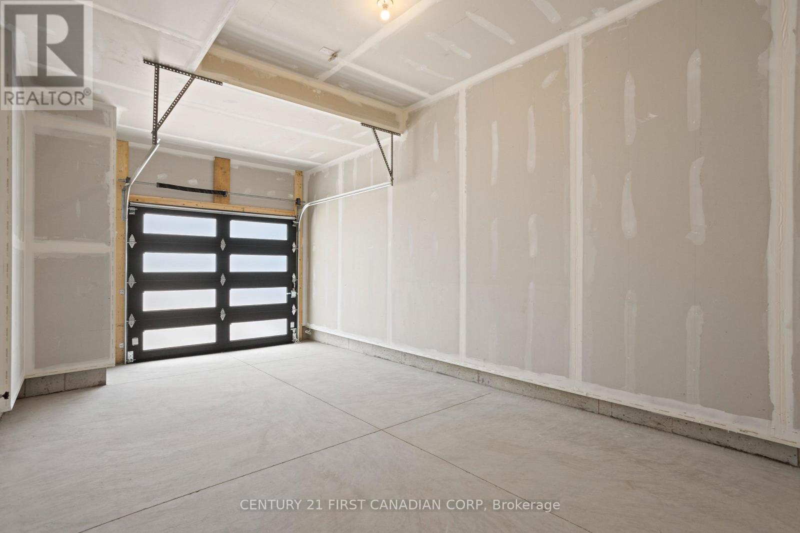 6981 Heathwoods Avenue, London South, Ontario  N6P 1H3 - Photo 28 - X12203581