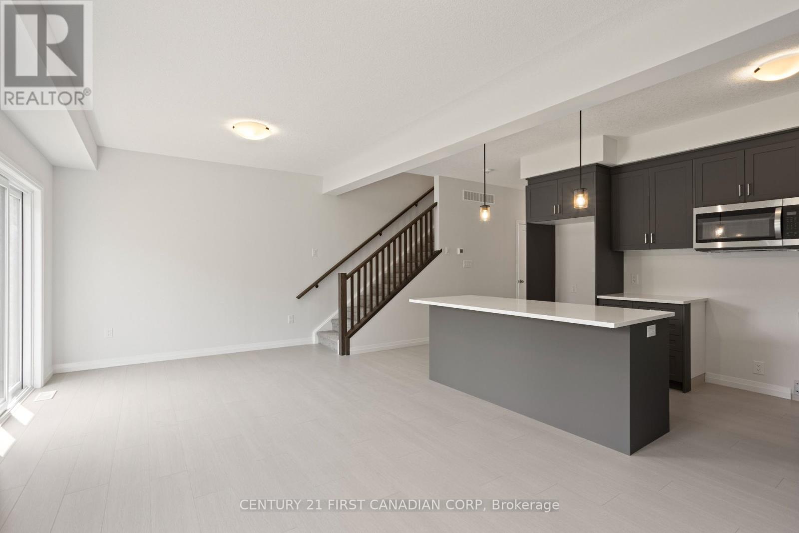 6985 Heathwoods Avenue, London South, Ontario  N6P 1H3 - Photo 7 - X12203572