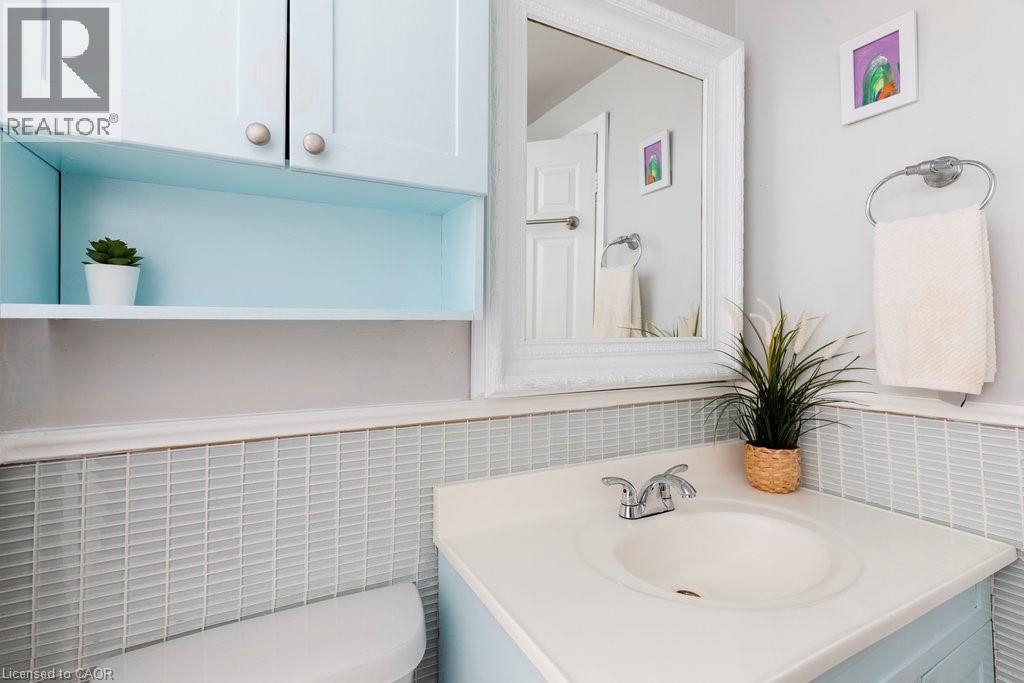 169 Forfar Street W, Caledonia, Ontario  N3W 1J2 - Photo 9 - 40746191