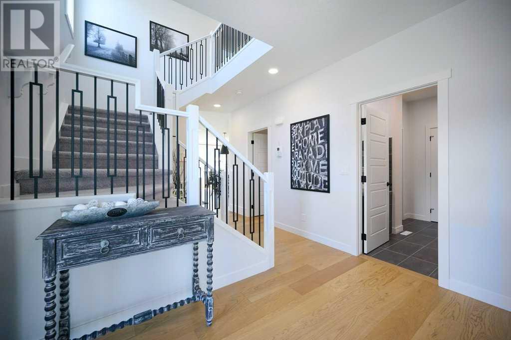 Property at 103 Wolf Creek Rise SE image 2