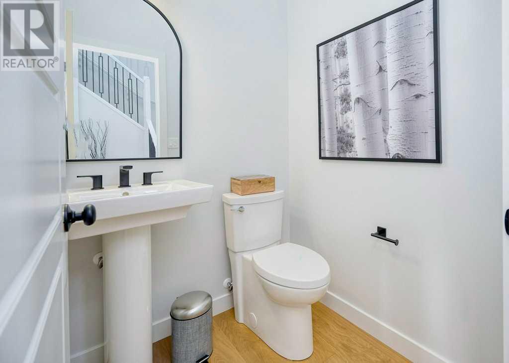Property at 103 Wolf Creek Rise SE image 5