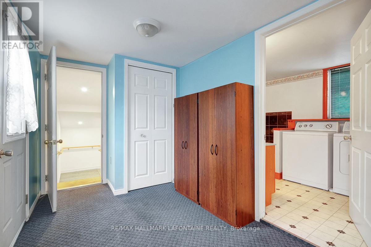 46 Main Street, Rideau Lakes, Ontario  K0G 1E0 - Photo 15 - X12251912