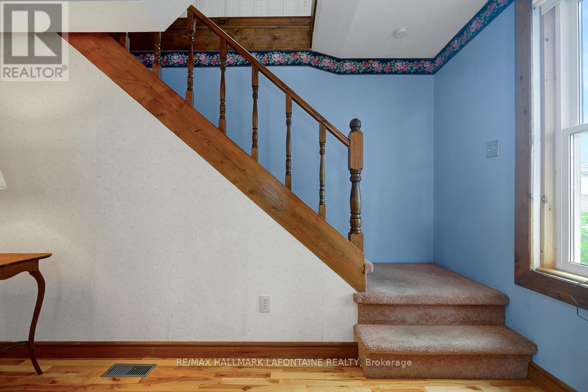 46 Main Street, Rideau Lakes, Ontario  K0G 1E0 - Photo 21 - X12251912