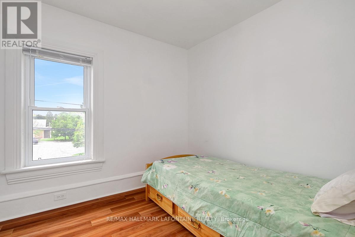 46 Main Street, Rideau Lakes, Ontario  K0G 1E0 - Photo 29 - X12251912