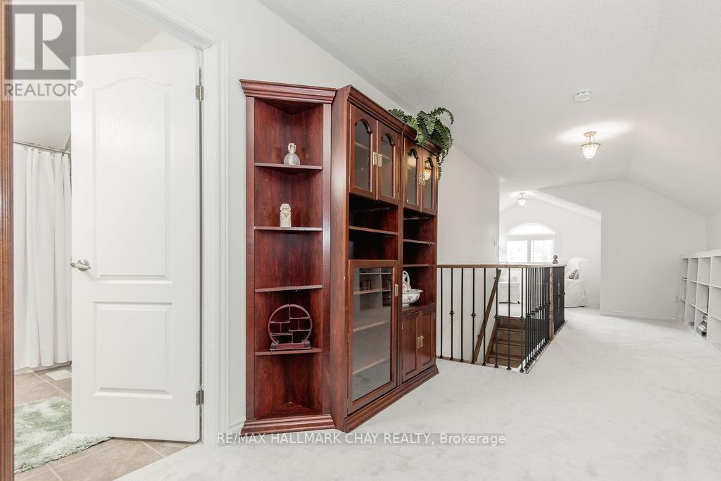 30 Waterview Road N, Wasaga Beach, Ontario  L9A 1A4 - Photo 37 - S12251755