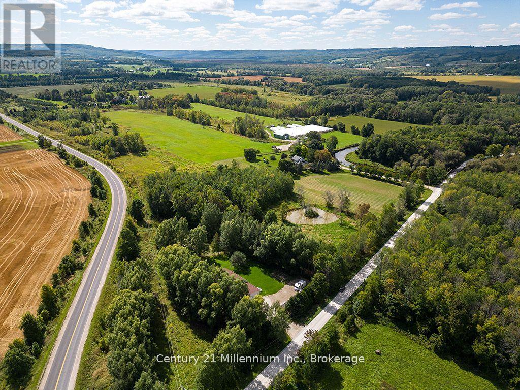 727302 22 C Side Road, Blue Mountains, Ontario  N0H 1N0 - Photo 35 - X12251929