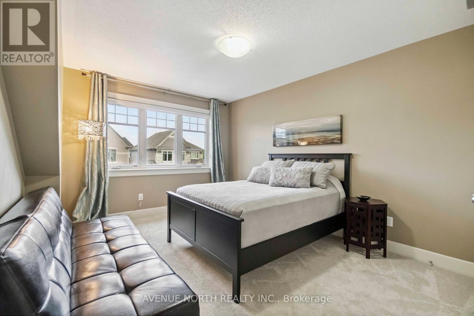 718 Bunchberry Way, Ottawa, Ontario  K1T 0J8 - Photo 31 - X12251948