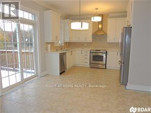 Property at 42 WESTMINSTER CIRCLE image 3