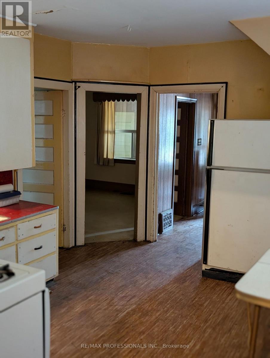 Property at 13 FIFTEENTH STREET image 5