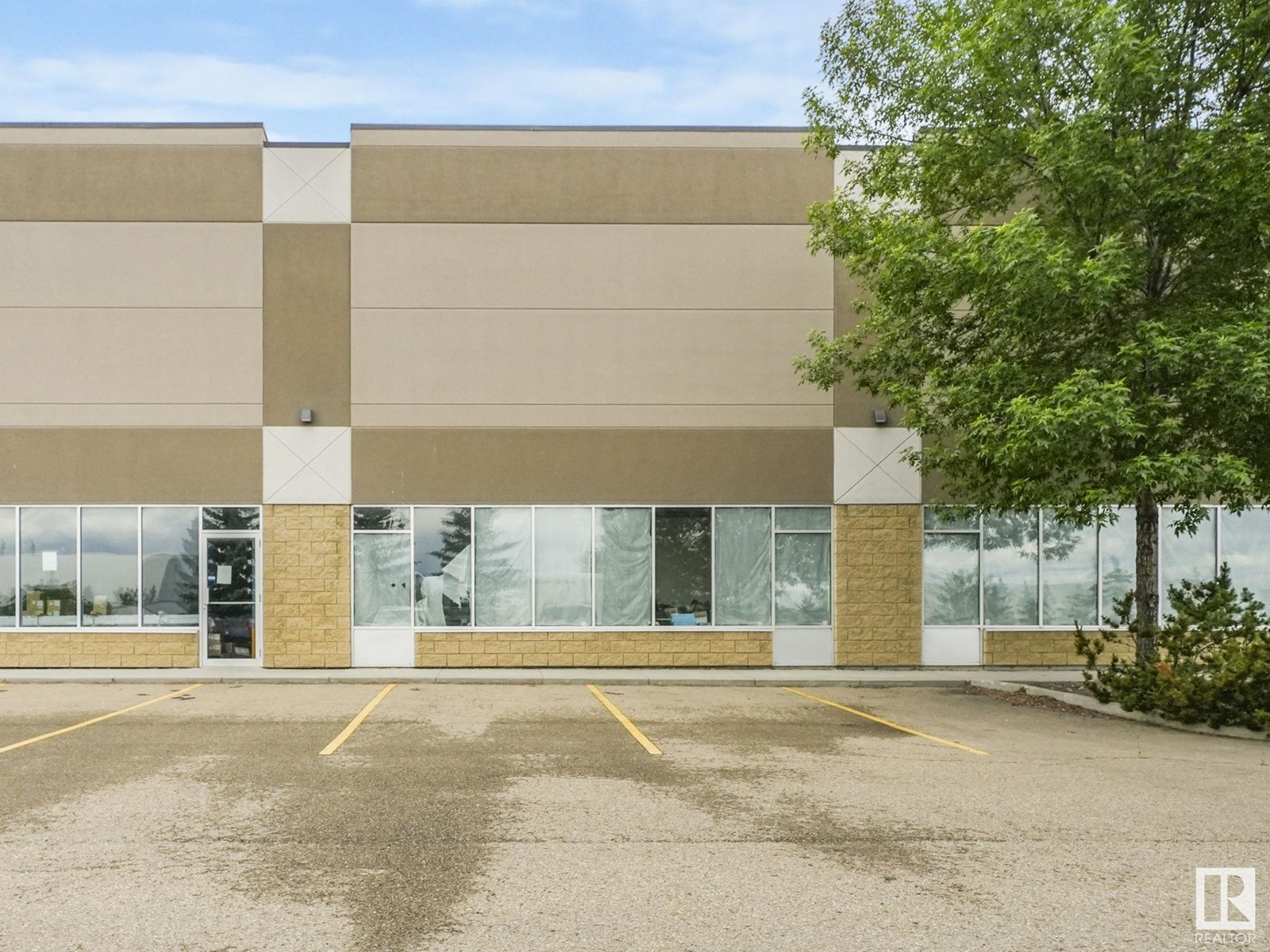 Property at 15454 131 AV NW image 1