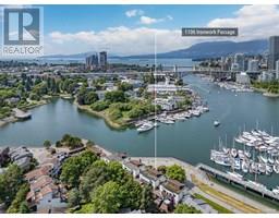 1106 Ironwork Passage, Vancouver, Ca
