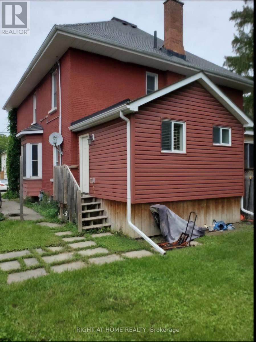 Property at 185 ARTHUR STREET image 3