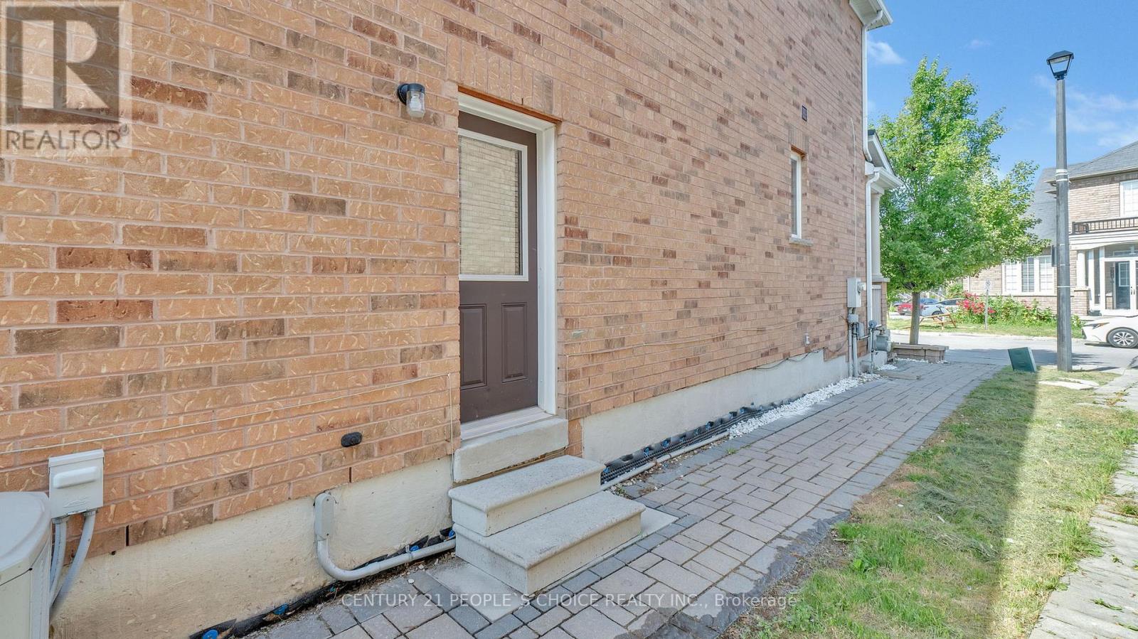 Property at 28 COLELUKE LANE image 5