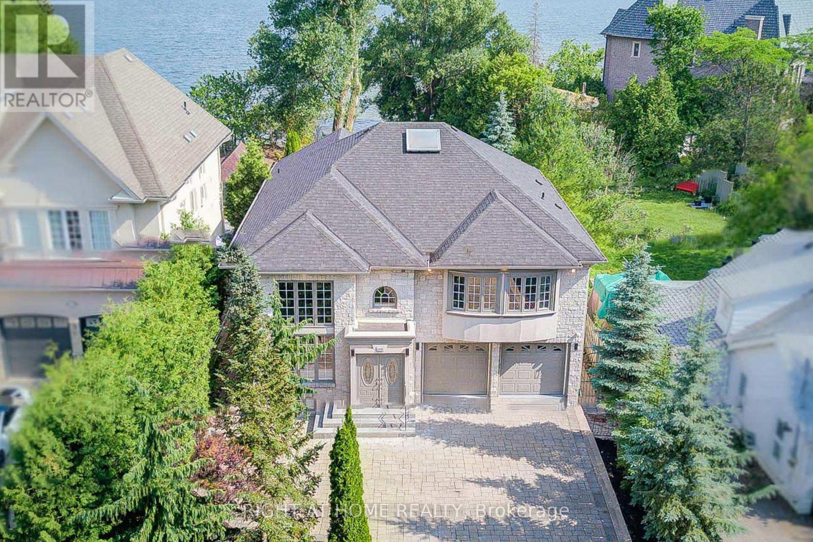 Property at 429 NORTH LAKE ROAD image 2