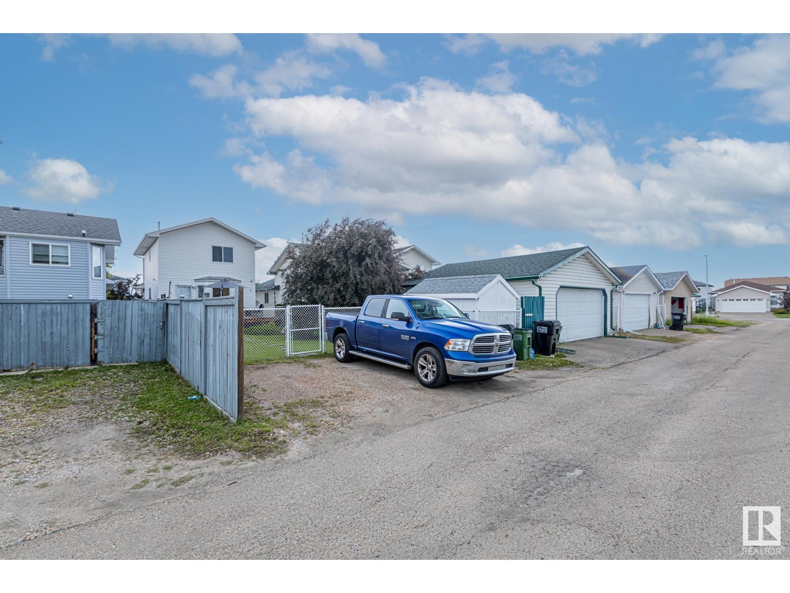 5827 162b Av Nw, Edmonton, Alberta  T5Y 2W3 - Photo 46 - E4444948