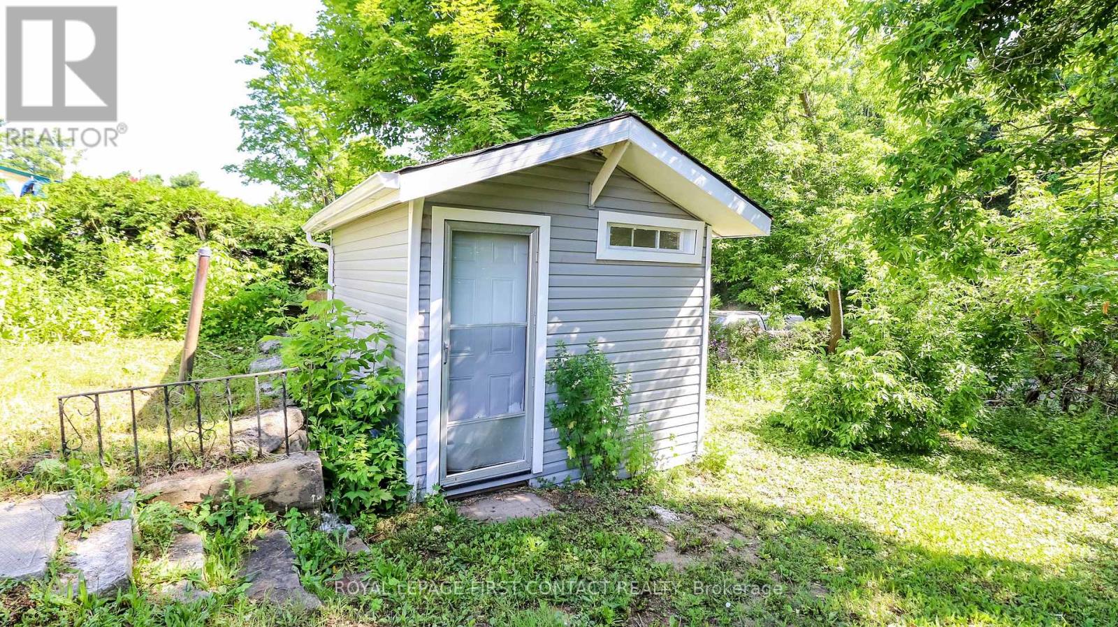 16 Lime Street, Kawartha Lakes, Ontario  K0M 1K0 - Photo 31 - X12251984