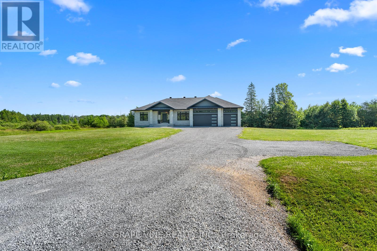 1805 Ashton Station Road, Ottawa, Ontario  K0A 1B0 - Photo 2 - X12252017