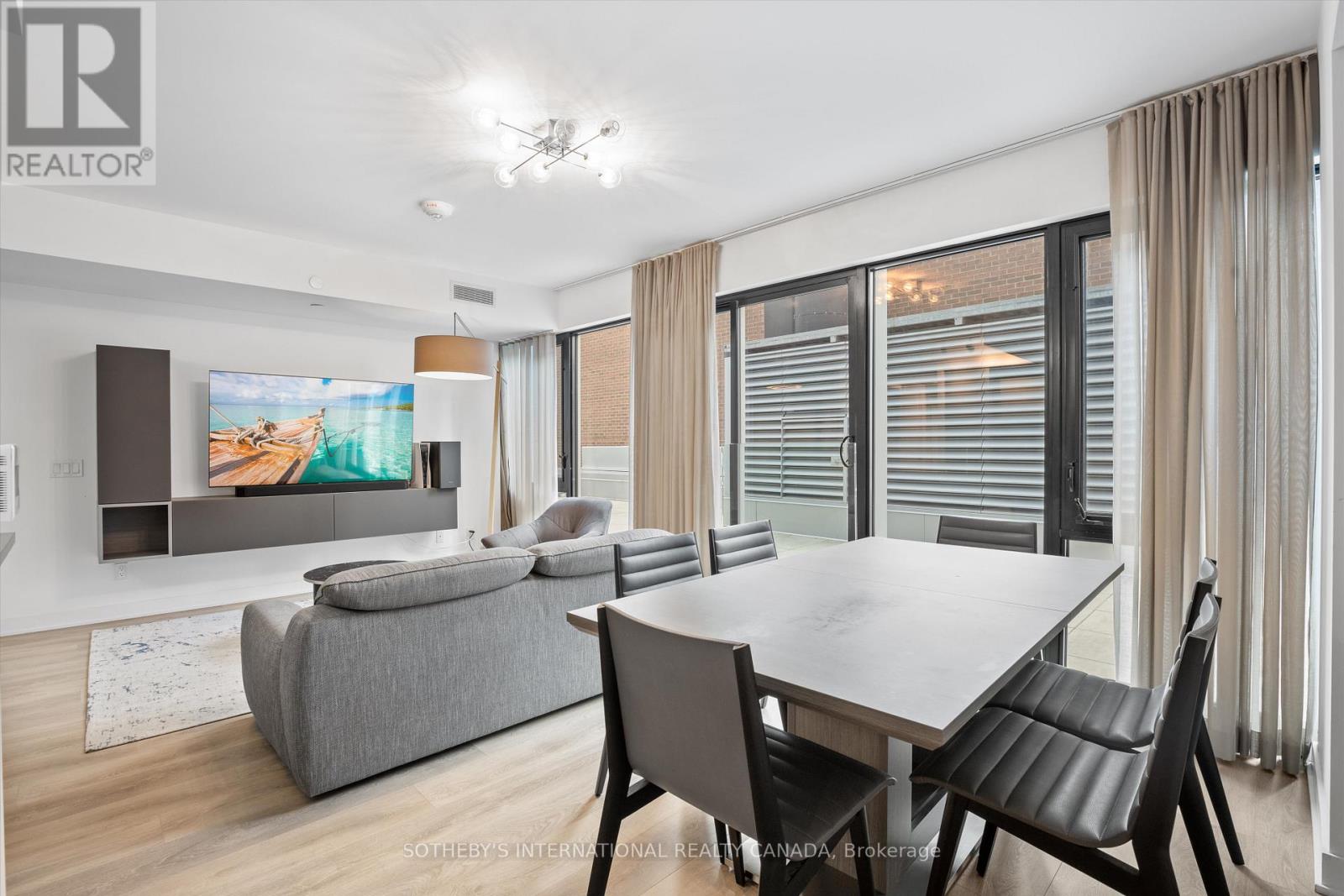 604 - 188 Cumberland Street, Toronto, Ontario  M5R 0B6 - Photo 11 - C12252035