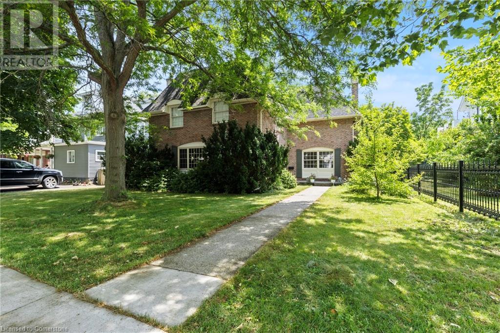 Property at 211 MERRITT Street image 1