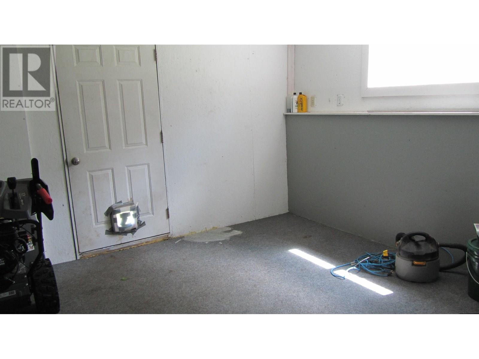 6108 Lone Butte Horse Lake Road, Lone Butte, British Columbia  V0K 1X3 - Photo 33 - R3016142