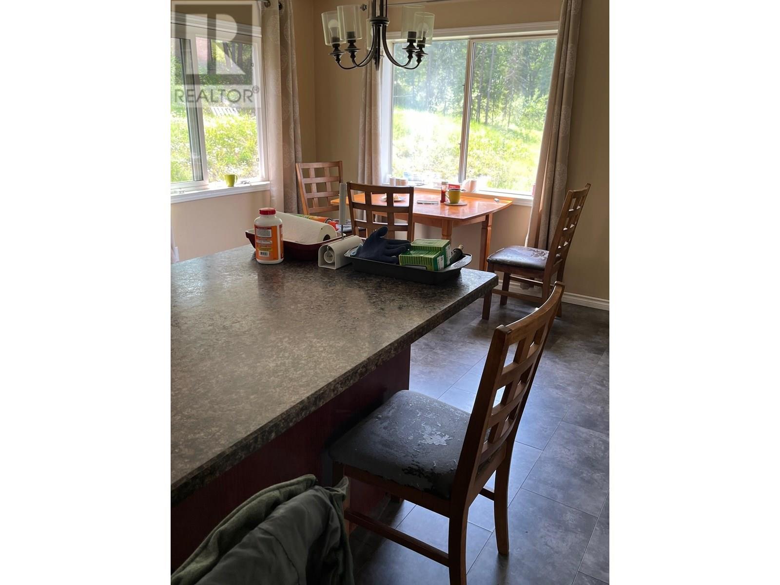 6108 Lone Butte Horse Lake Road, Lone Butte, British Columbia  V0K 1X3 - Photo 13 - R3016142