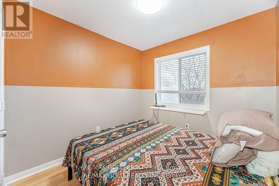 39 - 2 Claybrick Court, Brampton, Ontario  L6V 4M7 - Photo 28 - W12252041