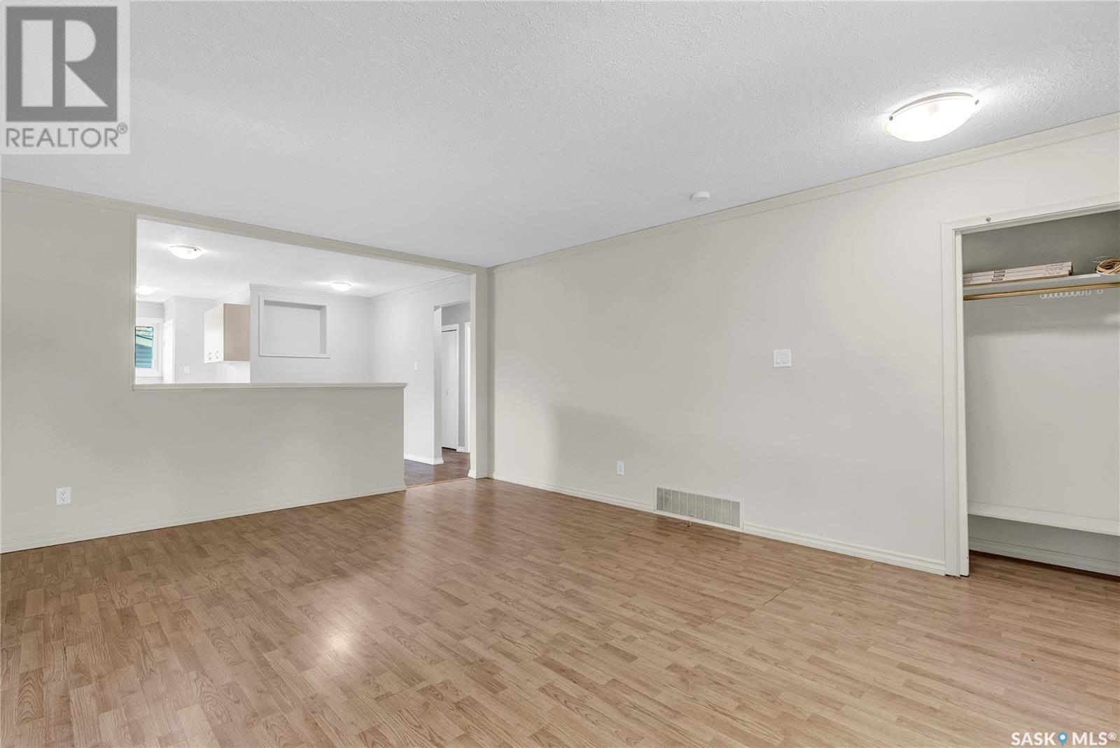 Property at 1125 P AVENUE S image 5
