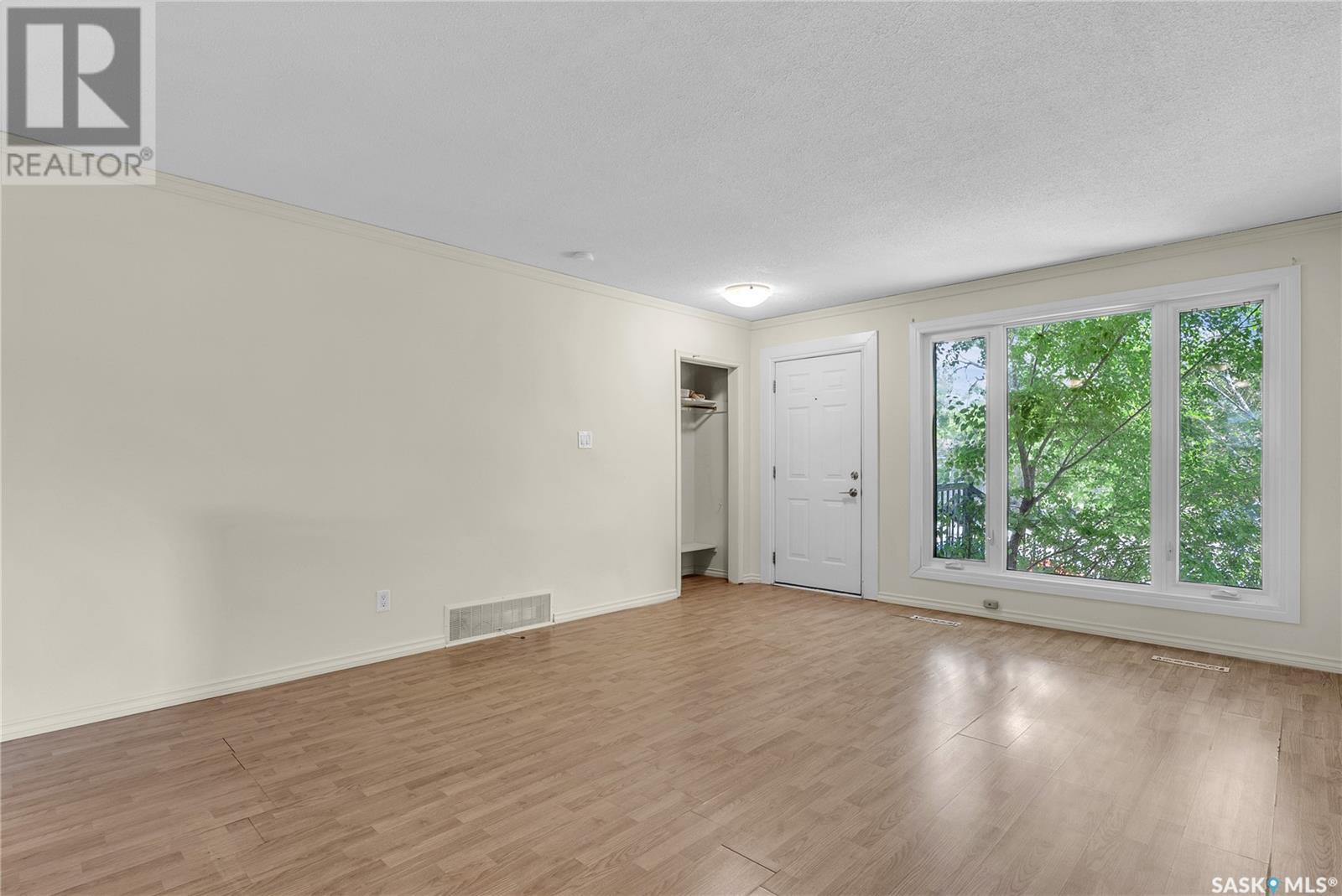 Property at 1125 P AVENUE S image 4