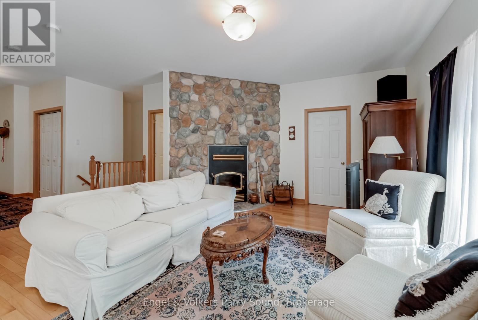 37 Lizzies Lane, Mckellar, Ontario  P2A 0B4 - Photo 12 - X12252072