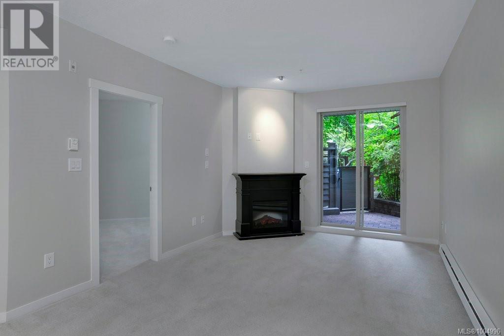 Property at 102 5670 Edgewater Lane image 3