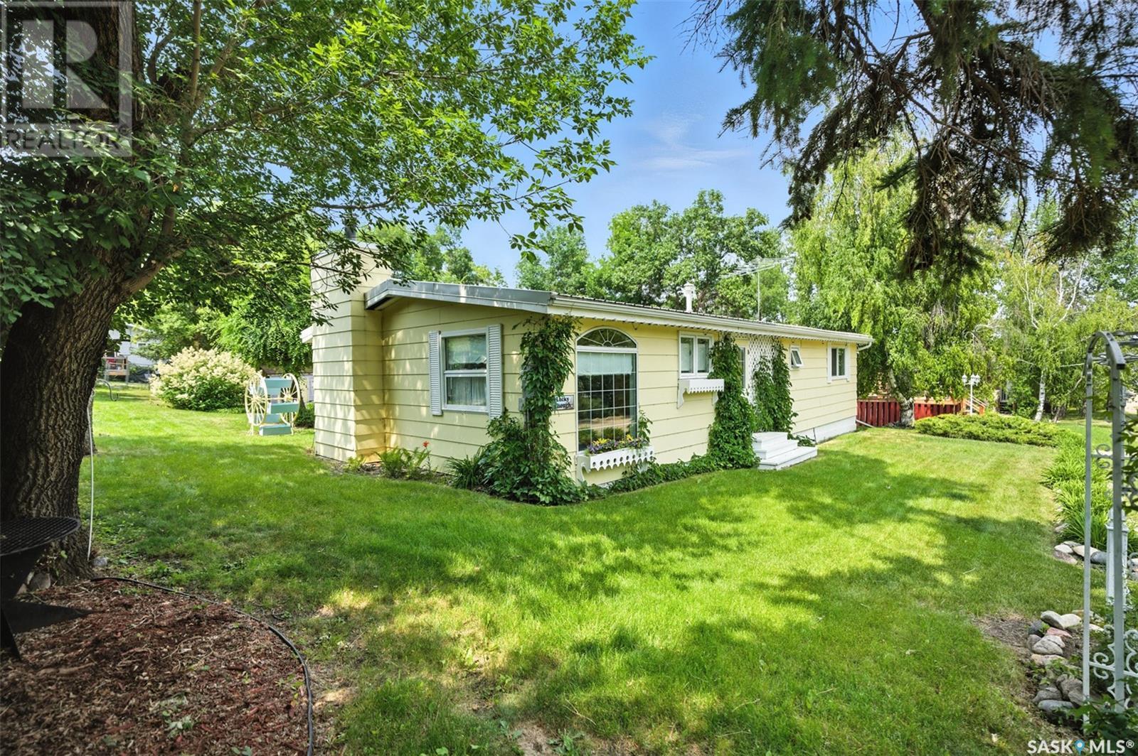 108 Richard STREET, manitou beach, Saskatchewan