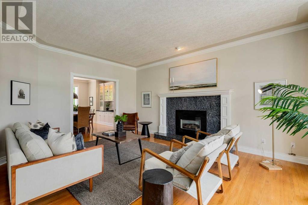 Property at 1131 Lansdowne Avenue SW image 5