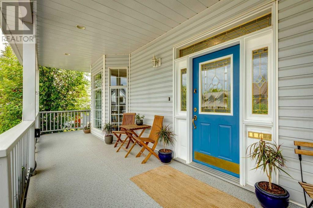 Property at 1131 Lansdowne Avenue SW image 2