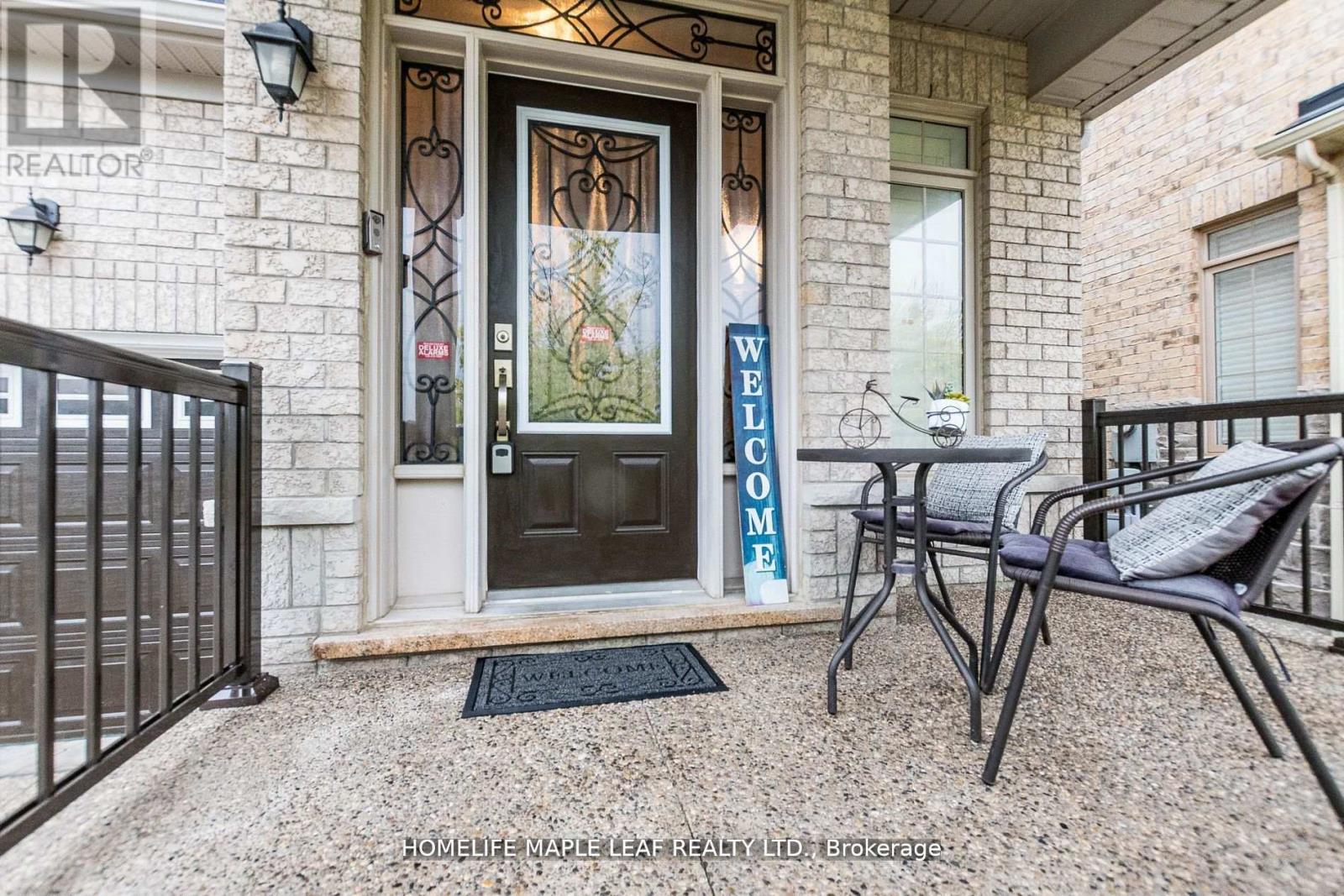 Property at 34 JOLANA CRESCENT image 2