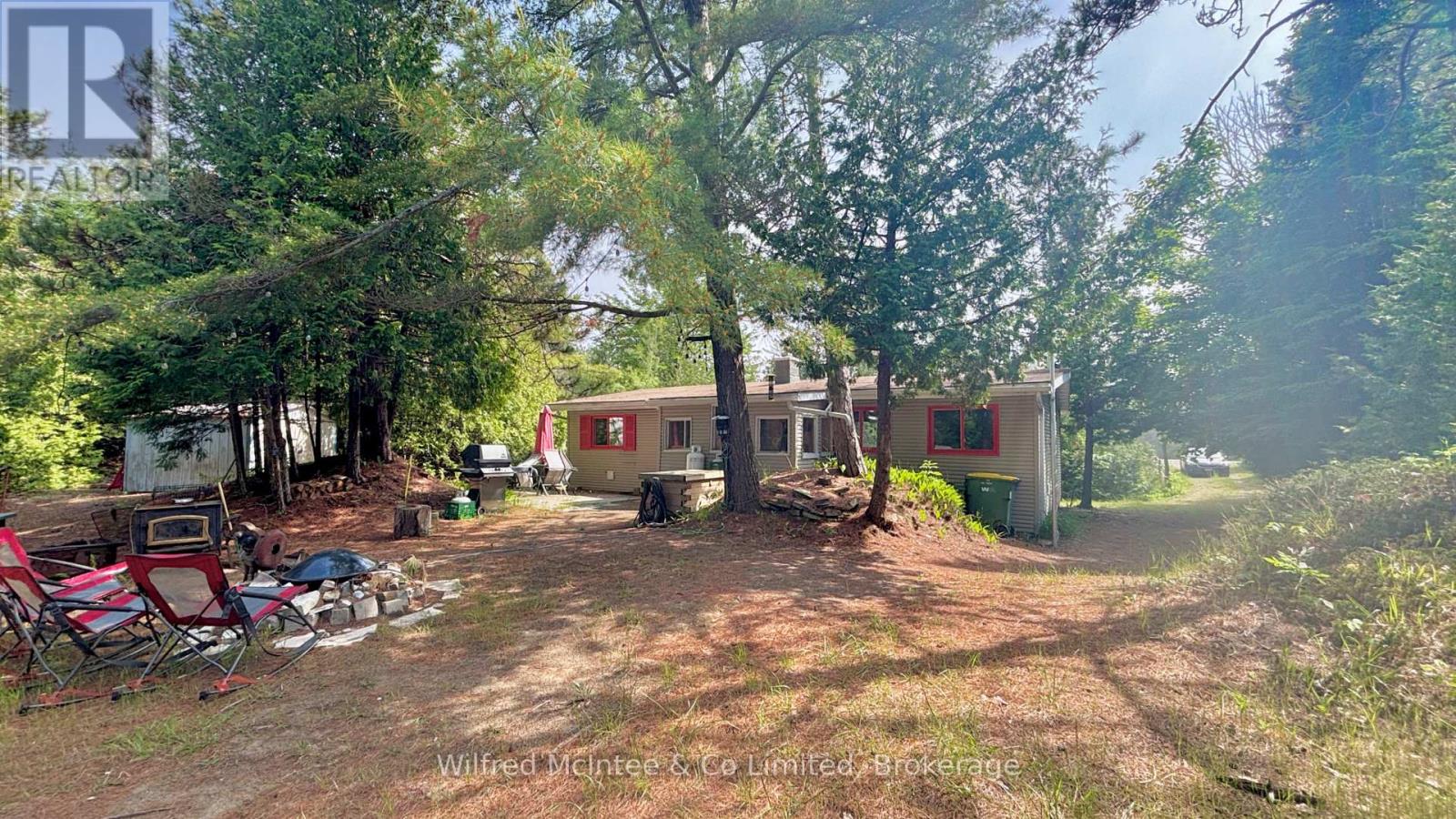 270 Ogimah Road, Native Leased Lands, Ontario  N0H 2G0 - Photo 8 - X12036630