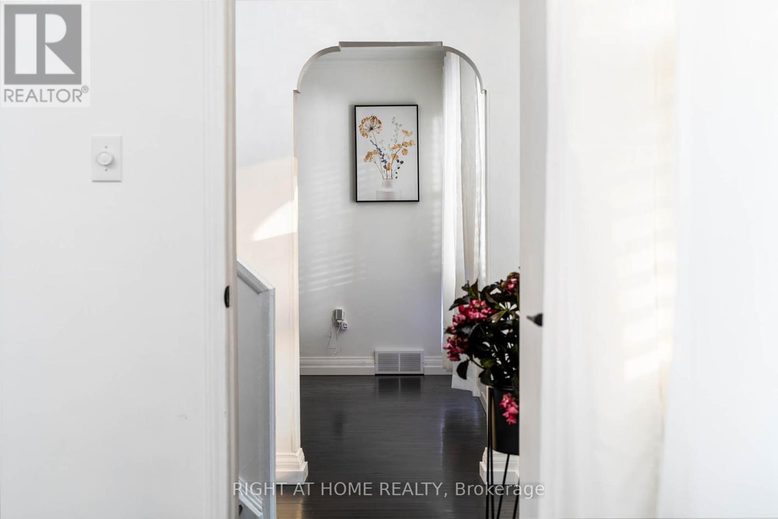 Property at 105 GLENRIDGE AVENUE image 3