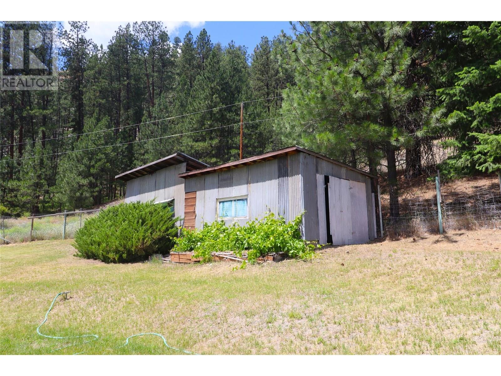 6275 College Road, Grand Forks, British Columbia  V0H 1H2 - Photo 33 - 10354049
