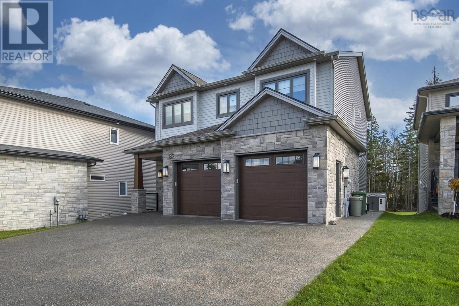 Property at 82 Shirley Elliot Court image 2