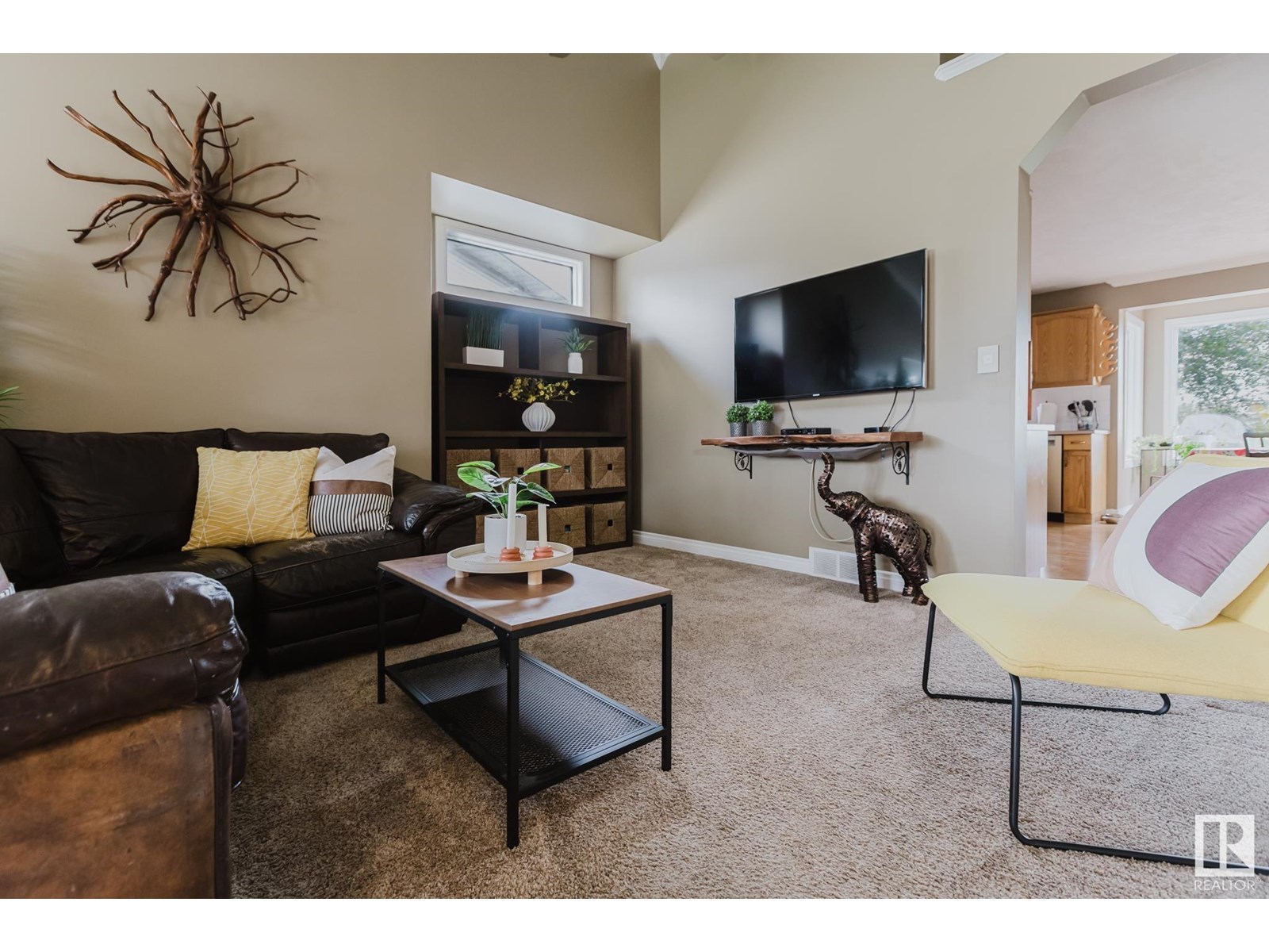 Property at 11315 8 AV NW image 3