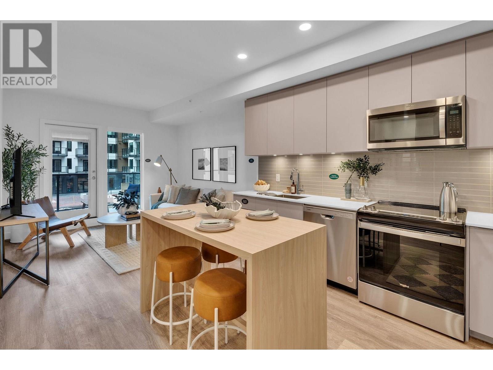 B222 2515 HACKETT CRESCENT, Other Islands, British Columbia