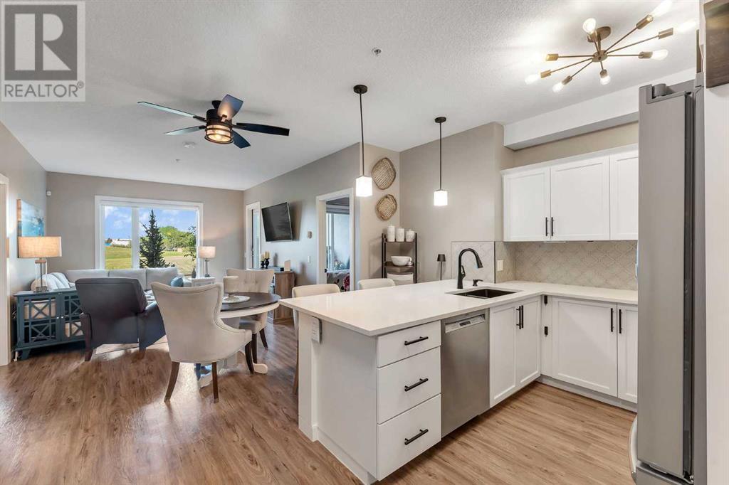 Property at 2122, 604 East Lake Boulevard NE image 3