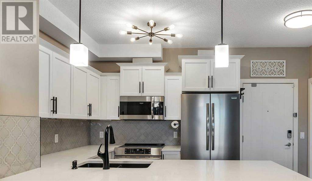 Property at 2122, 604 East Lake Boulevard NE image 5